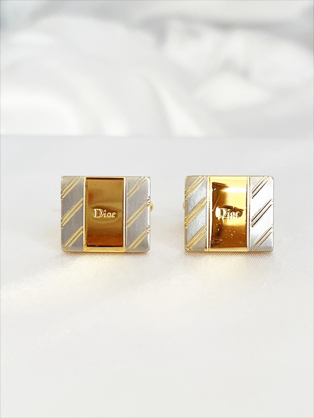 CHRISTIAN DIOR Vintage Logo Tie Clip & Cufflinks Palladium & Gold-Tone Metal